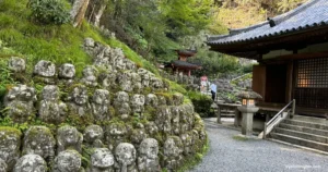 Otagi Nenbutsuji Temple in Kyoto: Highlights and Personal Photos with Insights into 1,200 Expressive Rakan Statues